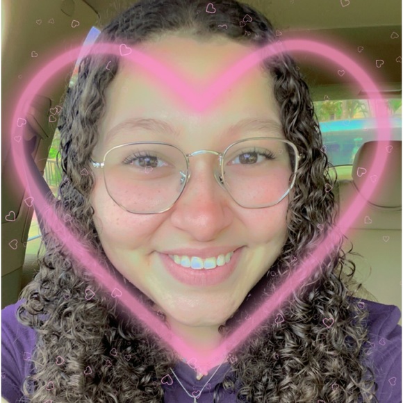 Meet your Posher, Samara - Picture 1 of 1